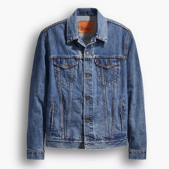 NWOT Levi’s Navy Denim Classic Vintage Wash Trucker Button Pocket Jean Jacket - Picture 2 of 5